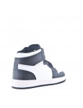 Women's faux leather sneaker