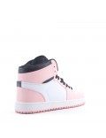 Women's faux leather sneaker