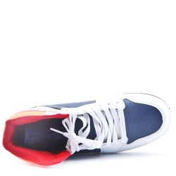 Women's faux leather sneaker