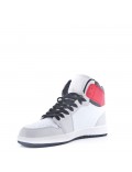 Women's faux leather sneaker