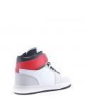 Women's faux leather sneaker