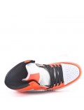 Women's faux leather sneaker