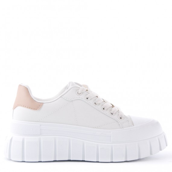 Women's faux leather sneaker