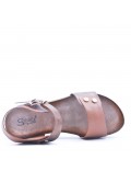 Flat sandals in faux leather for women