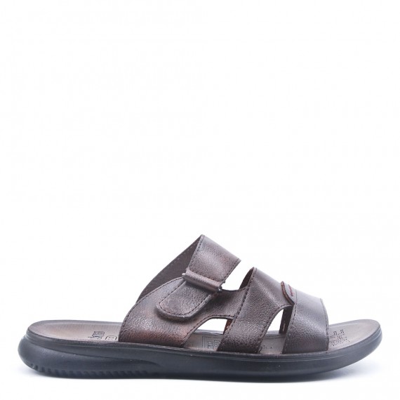 Man sandal in faux leather