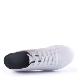 Women's faux leather sneaker