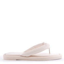 Women's flat flip flops