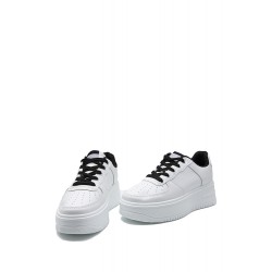 Women's faux leather sneaker