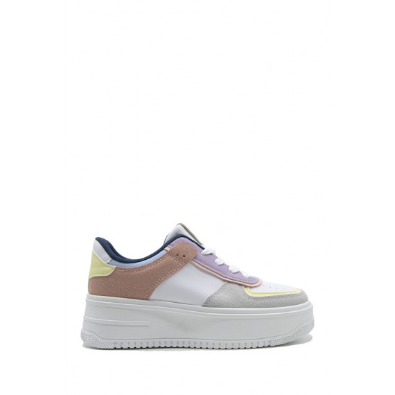 Women's faux leather sneaker