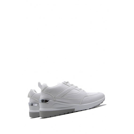 Women's faux leather sneaker