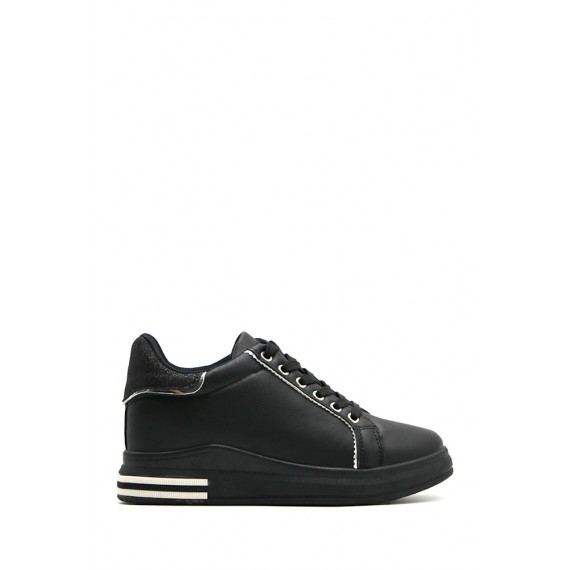 Women's faux leather sneaker