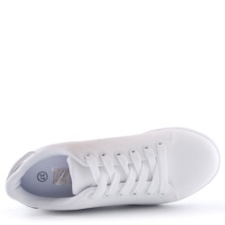 Women's faux leather sneaker