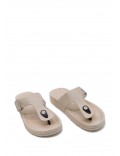 Women's flat flip flops