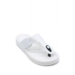 Women's flat flip flops