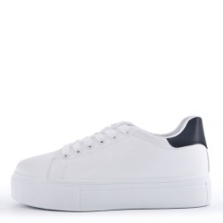 Women's faux leather sneaker