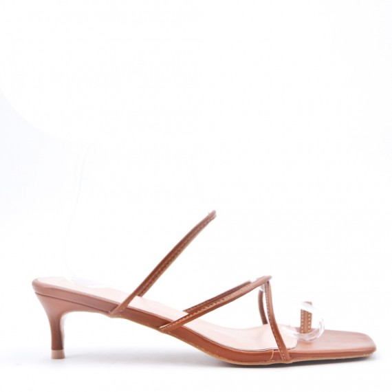 Low heel faux leather sandal 