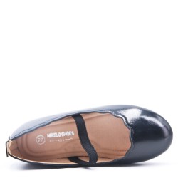 Girl's ballerina in faux leather