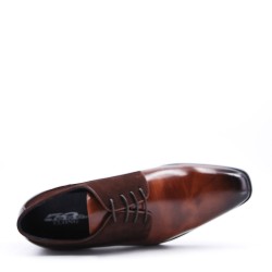 Lace-up faux leather derby