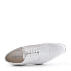 Lace-up faux leather derby