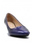 Women's faux leather heeled pumps