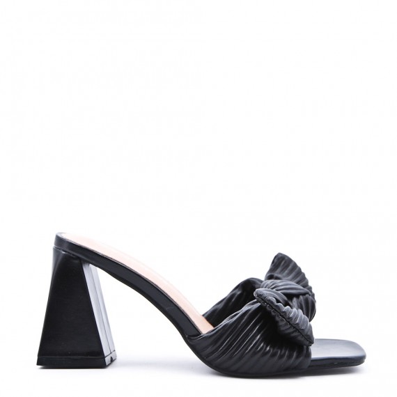 Faux leather heeled sandal