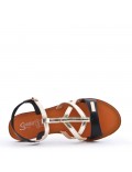 Flat sandals in faux leather for women