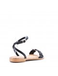 Flat sandals in faux leather for women