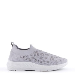 Women's mix-material sneaker without laces