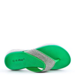 Women's flat flip flops