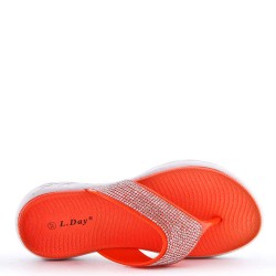 Women's flat flip flops