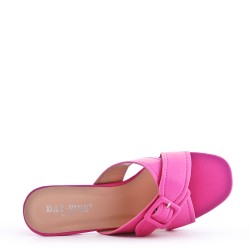 Sandale à talon en simili cuir