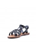 Flat sandals in faux leather for women