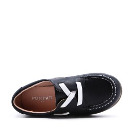 Child's moccasin in faux leather