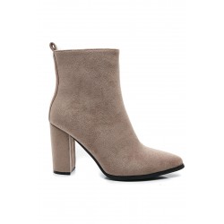 Ankle boot in faux suede
