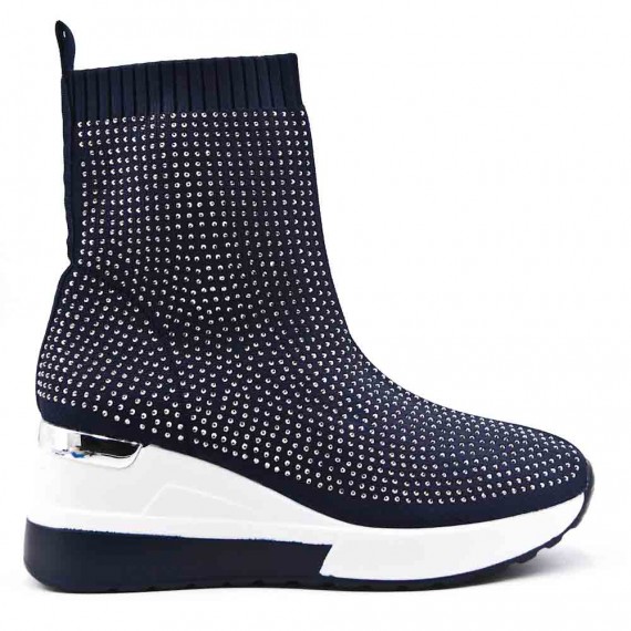 Mixed-material ankle boot