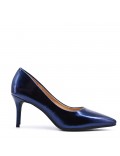 Leatherette pump with heels