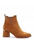 Ankle boot in faux suede