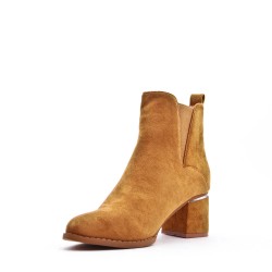 Ankle boot in faux suede