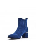 Ankle boot in faux suede