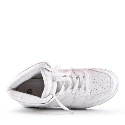 Women's faux leather lace up sneaker