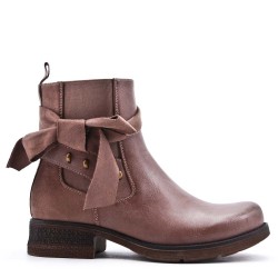 Ankle boot in a mix of materials for autumn and winter