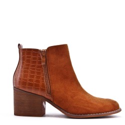 Ankle boot in a mix of materials for autumn and winter