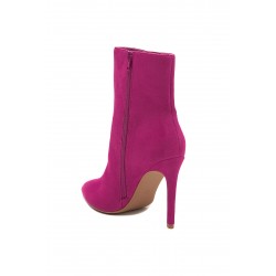 Ankle boot in faux suede