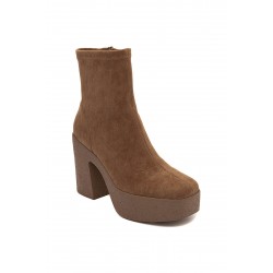 Ankle boot in faux suede
