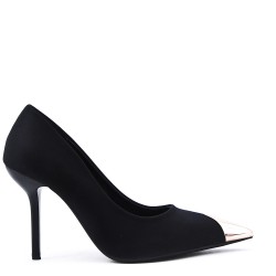 Leatherette pump with heels