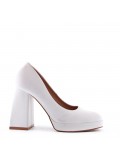 Women's faux leather heeled pumps