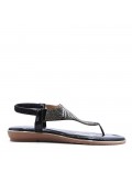 Flat sandals in faux leather for women