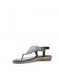 Flat sandals in faux leather for women