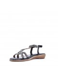 Flat sandals in faux leather for women