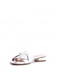 Flat sandals in faux leather for women